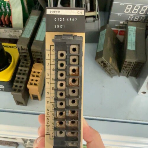 C200H-OD212输出单议价