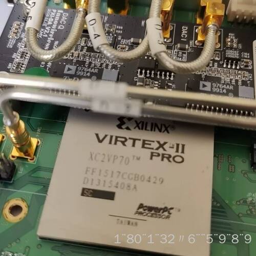 XC2VP70 XC2C512 AD9764AR AD804
