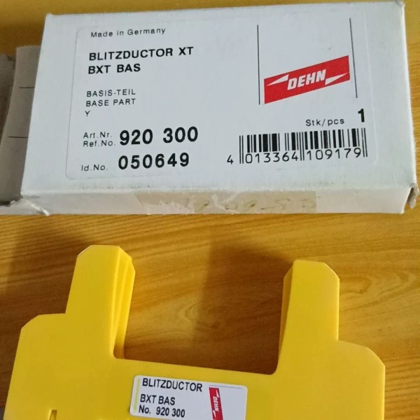 议价920300盾牌信号防雷器底座议价,电子元器件市场,其它元器件,淘宝优惠券,粉丝福利购,淘宝优惠卷