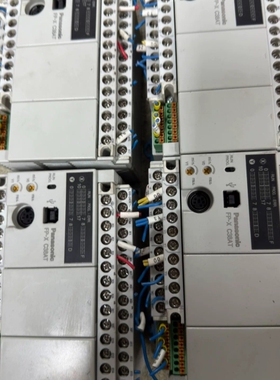 PLC控制器 FP-X C38AT-F，2020年带码，-议价
