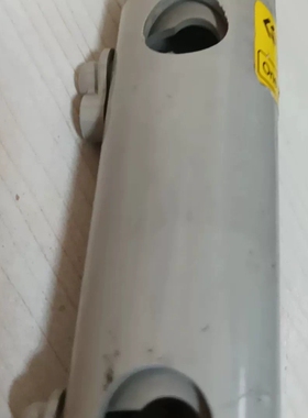 TRINC静电清除器，没用过，有点磕碰关联基恩士静电清除器议价