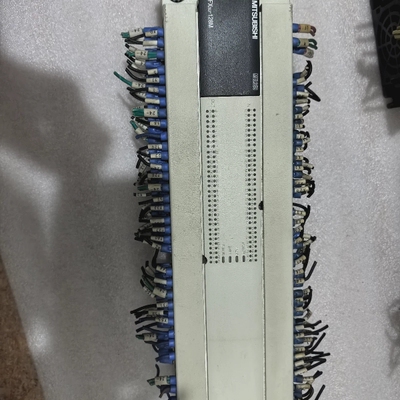 三菱PLC FX3U-128MR/ES-A。输入100-24-议价