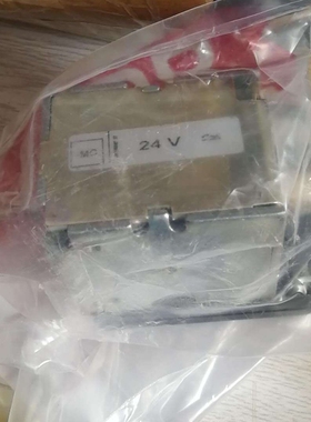 1VCF349758S0902合闸线圈MC HD4断路器合闸线圈24V ABB合闸线圈MC