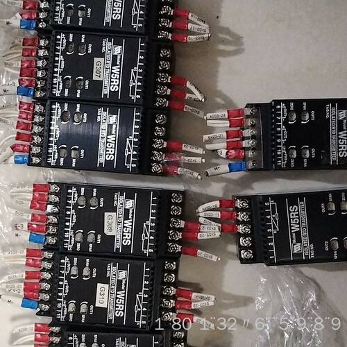 爱模信号变换器V5RS-3AA-R2 pt100输入，双