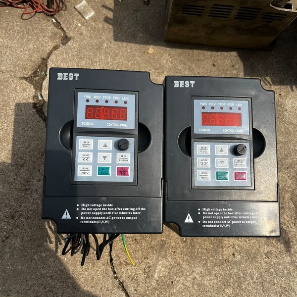 非标价闀挎矙璐濆＋寰峰彉棰戝櫒FC300-1.5G-T4-B3锛�1.5KW议价