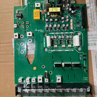 MVT303GBQD1汇川变频器驱动主板  无模块议价