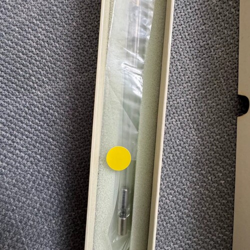 P8FA013B 激光灯