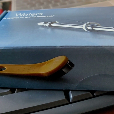 货号186002352 色谱柱 ACQUITY