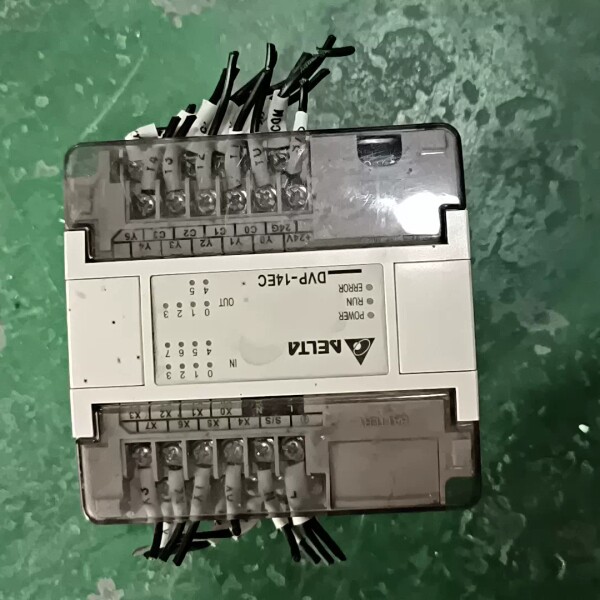 非标价鍙拌揪  DVP14ES00R2  鎷嗘満涓嬫潵鐨�   鎴愯壊濡傚浘议