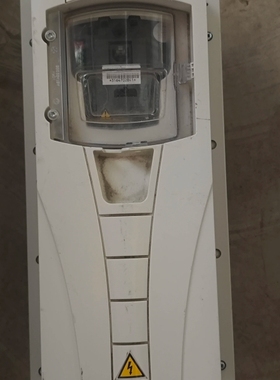 ABB变频器 ACS510-01-05A6-4+B055 2