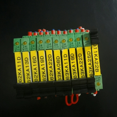 继电器：2961105、24V。拍摄，成色如图，