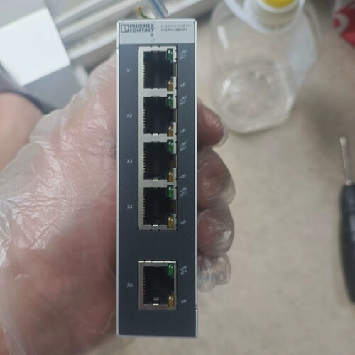 剪线菲尼克斯工业以太网交换机，型号FL SWITCH S议价