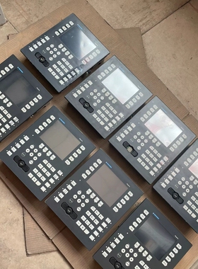 触摸屏XBTGK2330。橙色如图所示。目测9成新