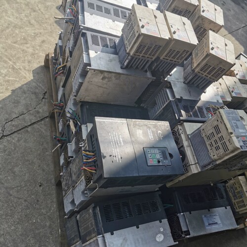 康沃变频器  CVF-P3-4T0075C 380v 7.5