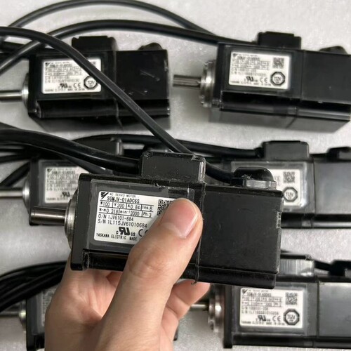 安川伺服电机SGMJV-01ADC6S议价