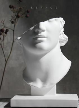 小众北欧复古罗马石膏轻奢雕塑艺术简约桌面摆件家居玄关装饰礼品