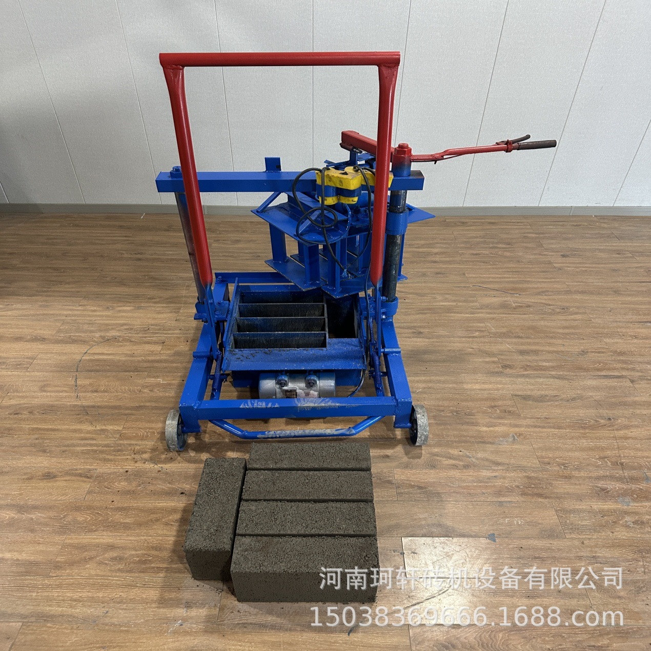 小型砖机 移动水泥制砖机  可换模具的混凝土免烧砖机一机多用