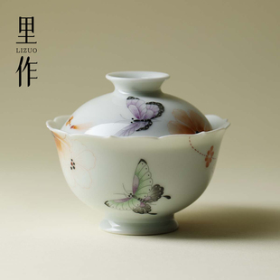 里作全手工胎粉彩手绘蝶舞花口盖碗景德镇薄胎创意二才泡茶碗茶具