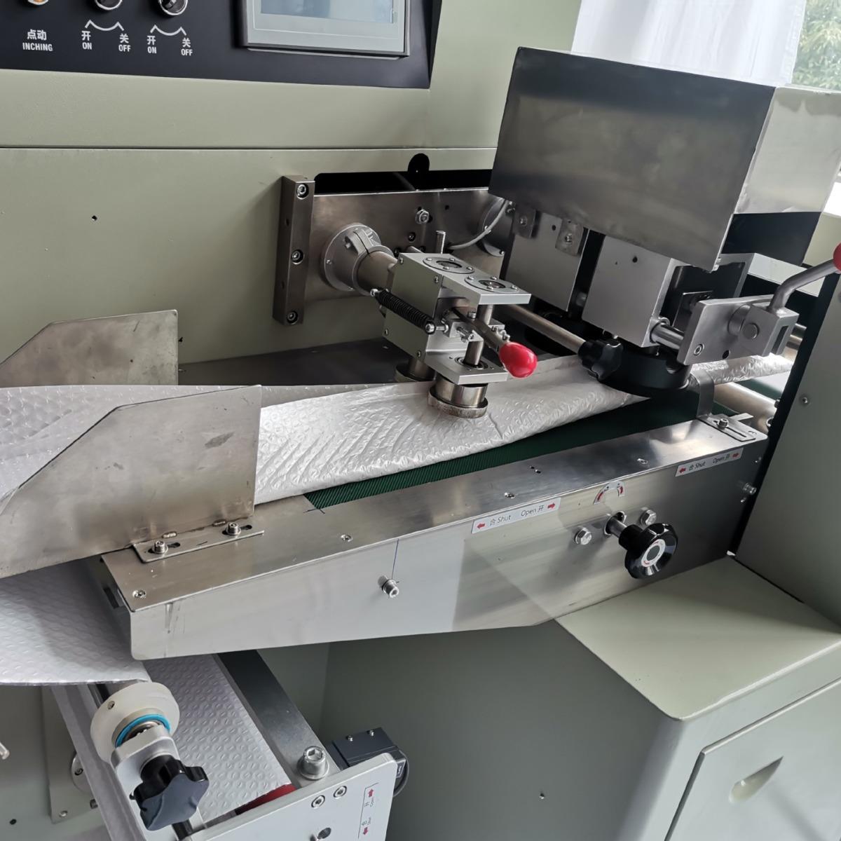 气泡膜包装机 珠光气泡棉包装机 珍珠棉包装机 枕试包装机