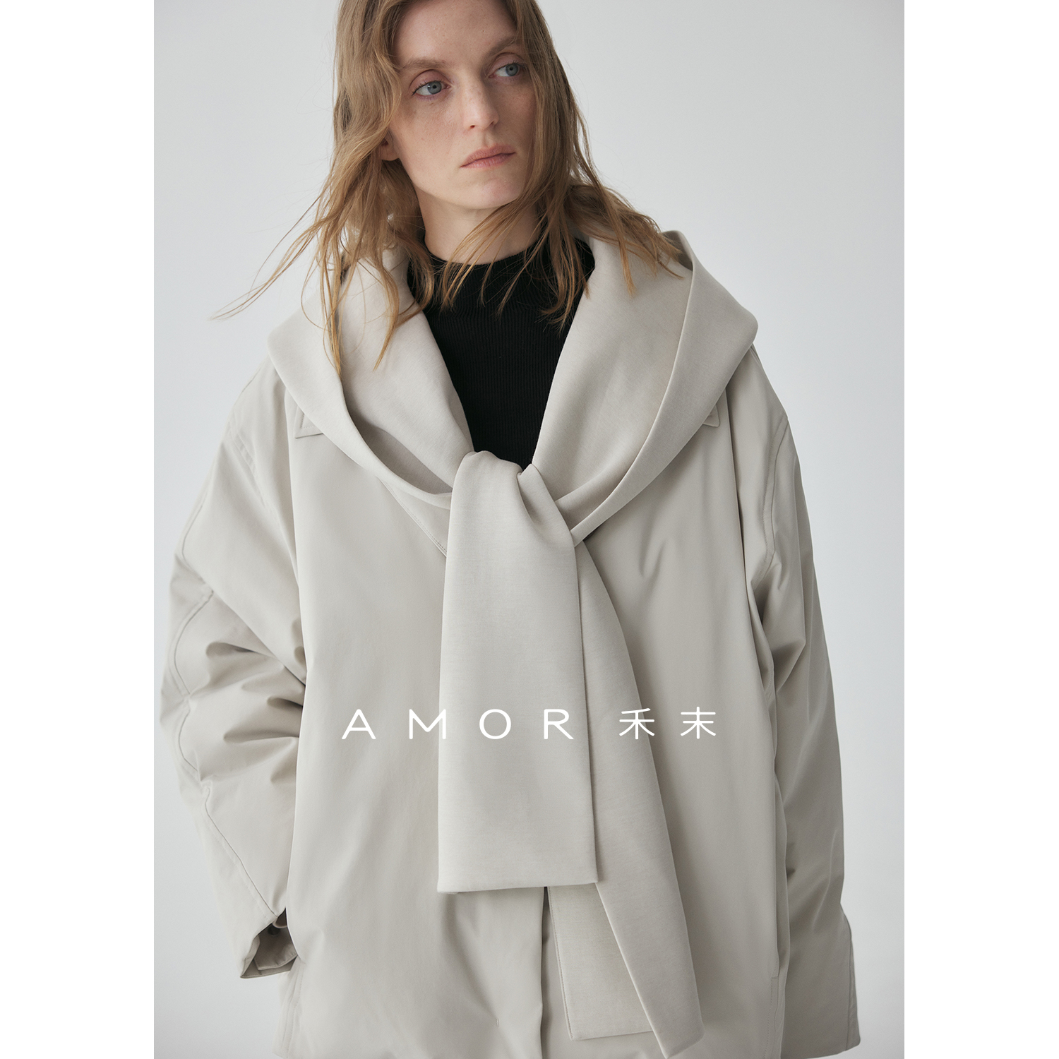 “冬日岛屿”可脱卸连帽羽绒服