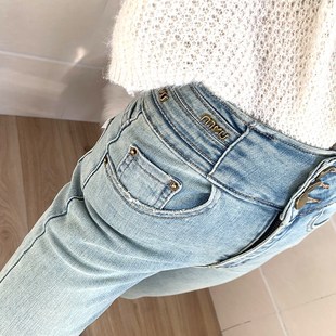 弹力提臀九分铅笔裤 巨显瘦 修身 女2024新款 浅蓝色高腰小脚牛仔裤