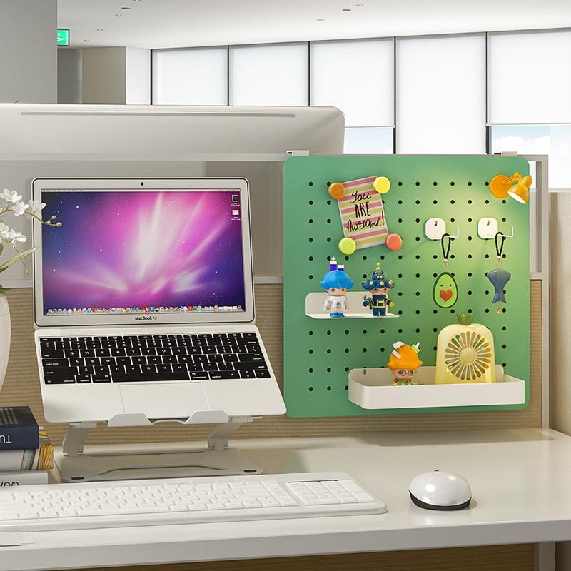 洞洞板办公桌免打孔收纳展示架办公工位磁吸桌面屏风悬挂式置物架