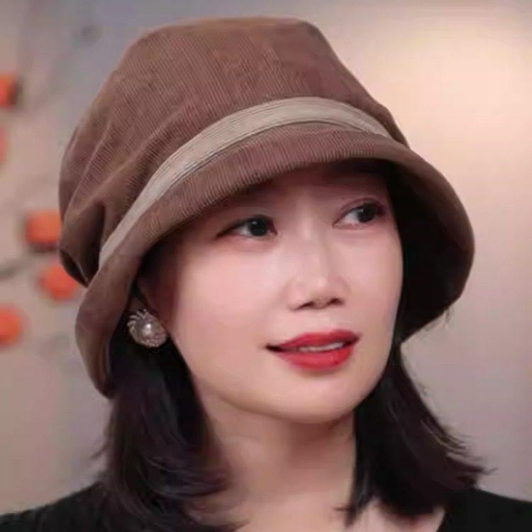 2024秋冬新款灯芯绒卷边渔夫帽子女日系复古时髦妈妈帽护耳保暖帽