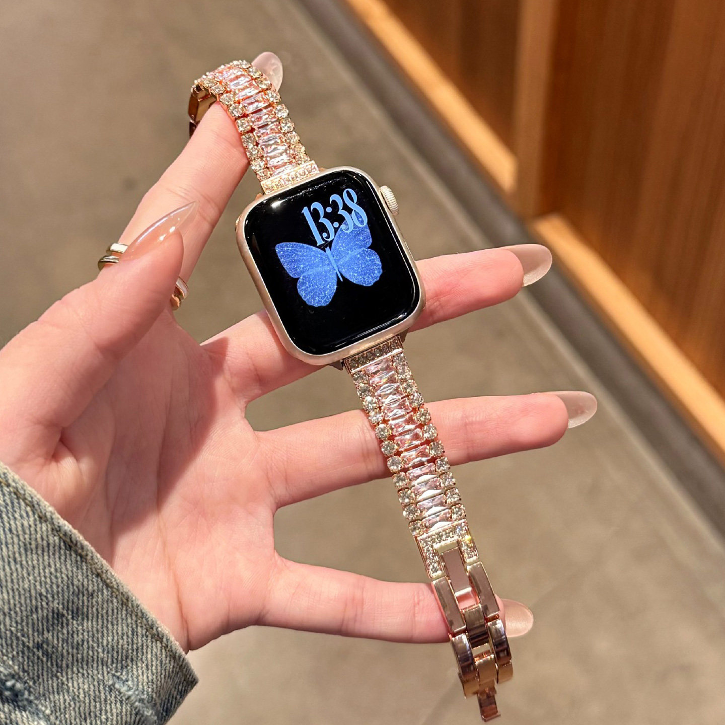 超好看满钻手链适用苹果手表s11表带夏季新品applewatch10手表带镶钻s9牛仔链金属se小香风韩系女生iwatch11