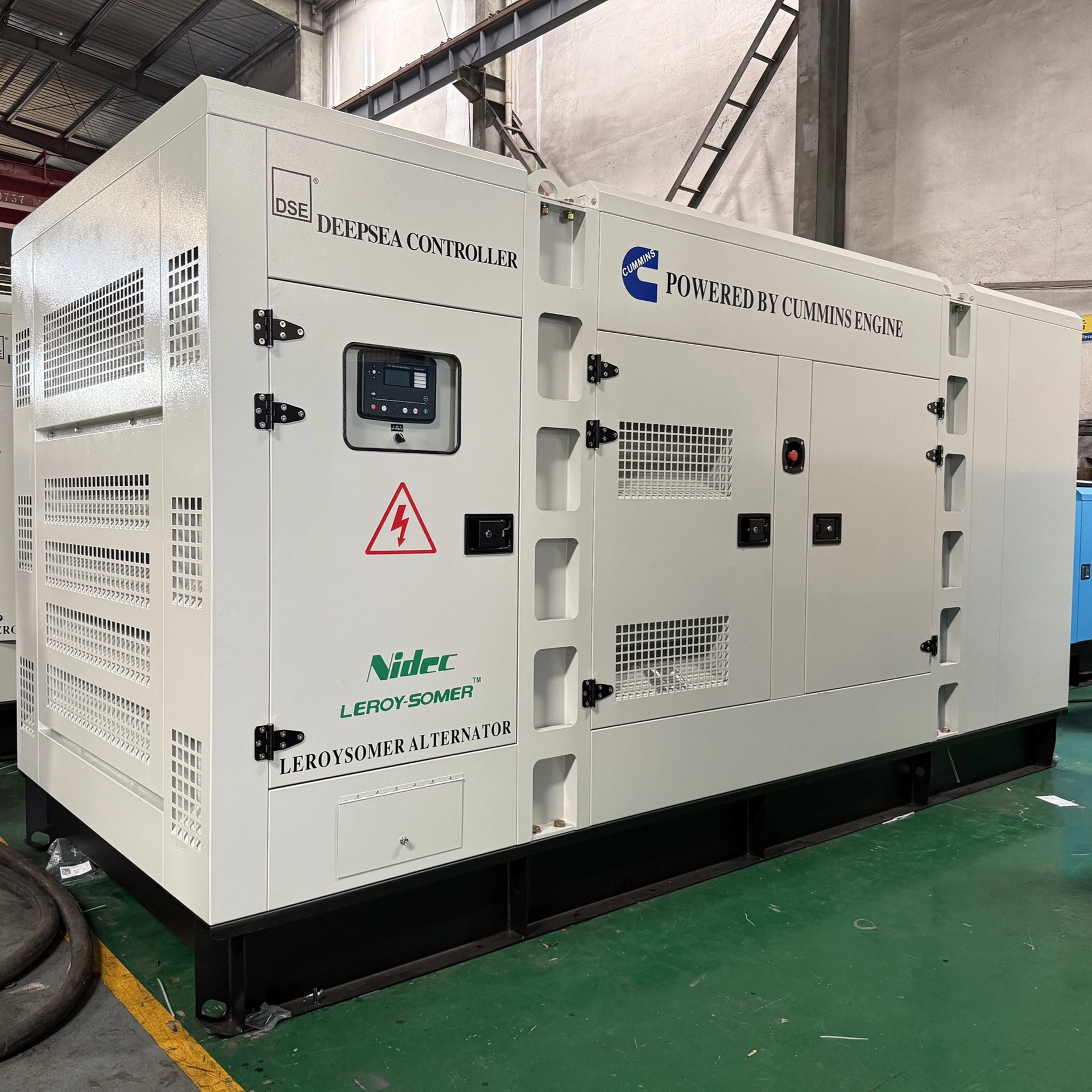 350kw柴油发电机组康明斯静音发电机Cummins发动机无刷电机带ATS