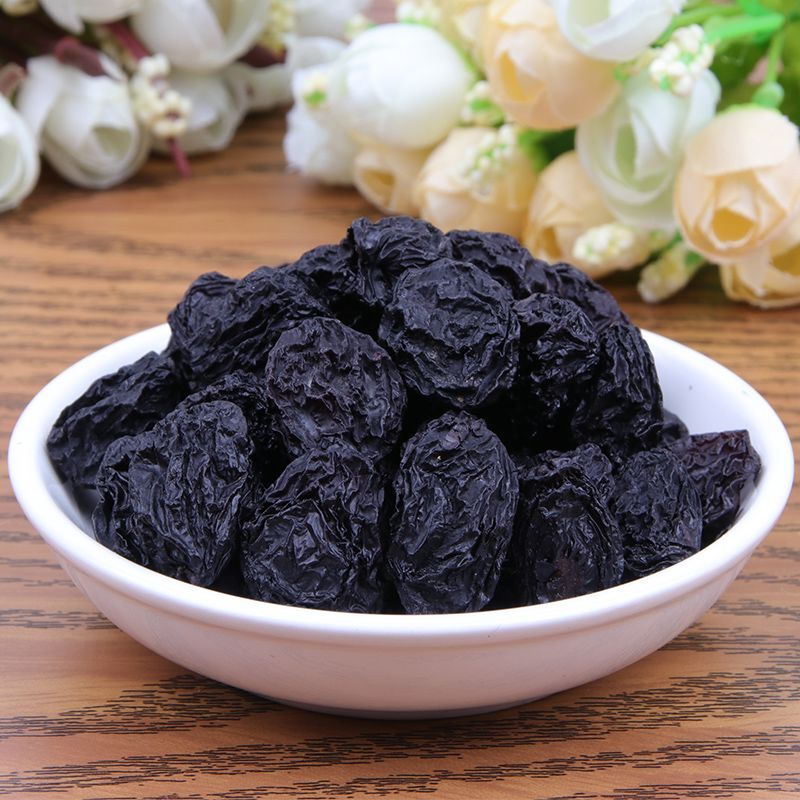 新疆黑美人葡萄干夏黑葡萄干吐鲁番葡萄干零食酸甜干果散装500g