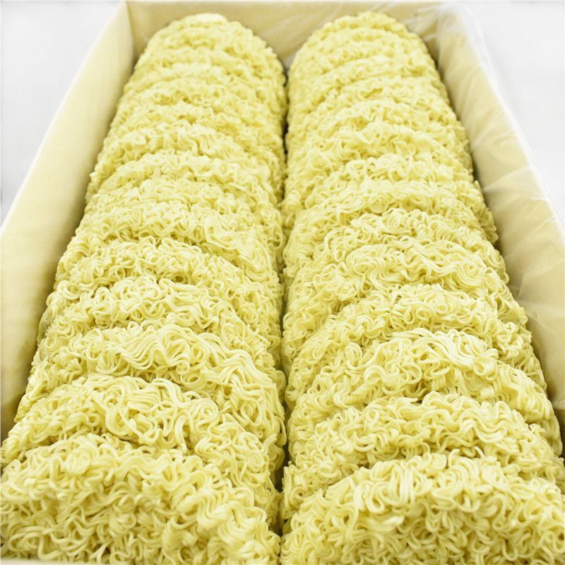 一整箱非油炸方便面炒面大碗面散装火锅麻辣烫面饼