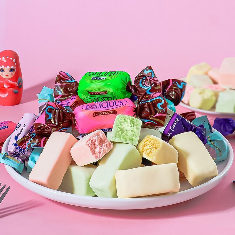 俄罗斯风味三色酸奶夹心巧克力多口味混装零食糖果年（代可可脂）