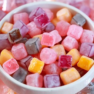 2代酸妞糖罐装果汁软糖水果酸皮豆网红解馋颜值可爱混合