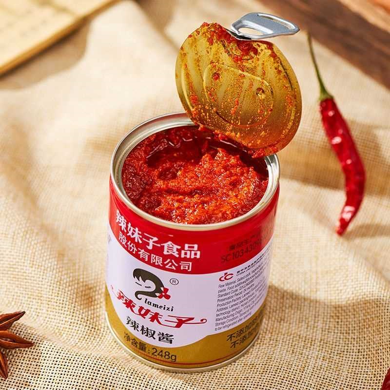 湖南特产辣妹子蒜蓉辣椒酱特辣商用家用特辣黄辣酱麻辣烫拌面炒菜