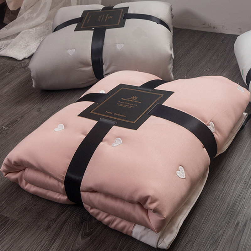 可机洗60支天丝夏被双人莫代尔爱心刺绣春秋被空调薄被子单人被芯