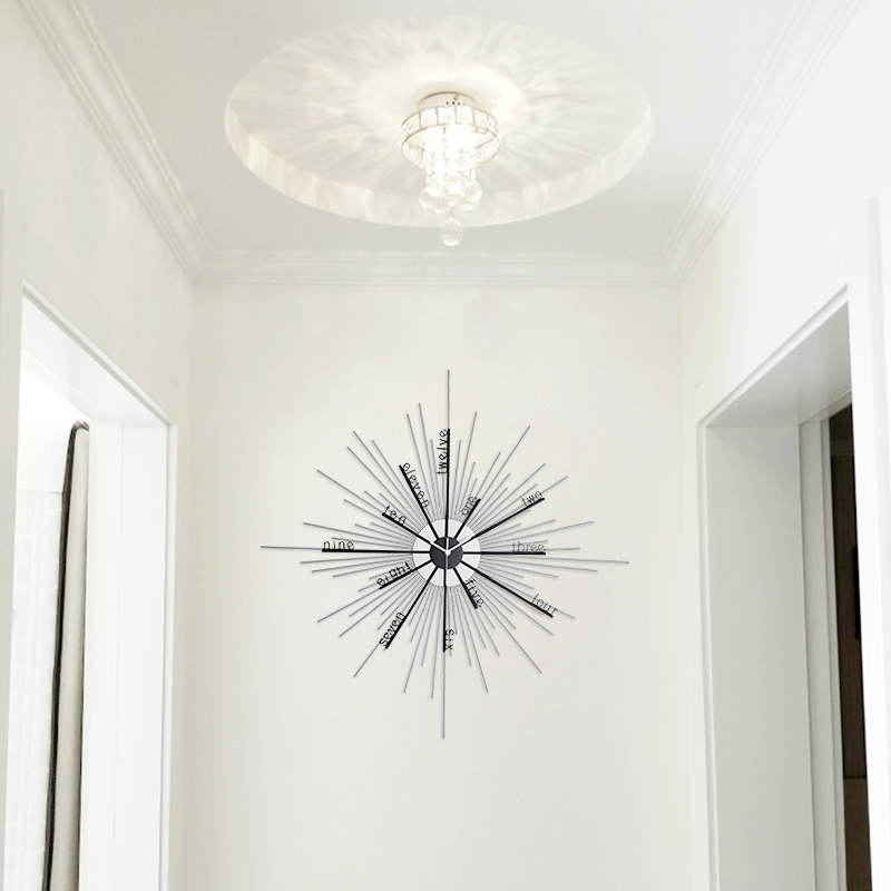 挂钟客厅家用极简创意时尚现代免打孔轻奢钟表艺术装饰时钟挂墙