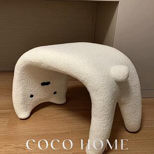 猫咪毛绒凳子创意奶油风下腰异形凳女生精致家用卡通高颜值梳妆凳