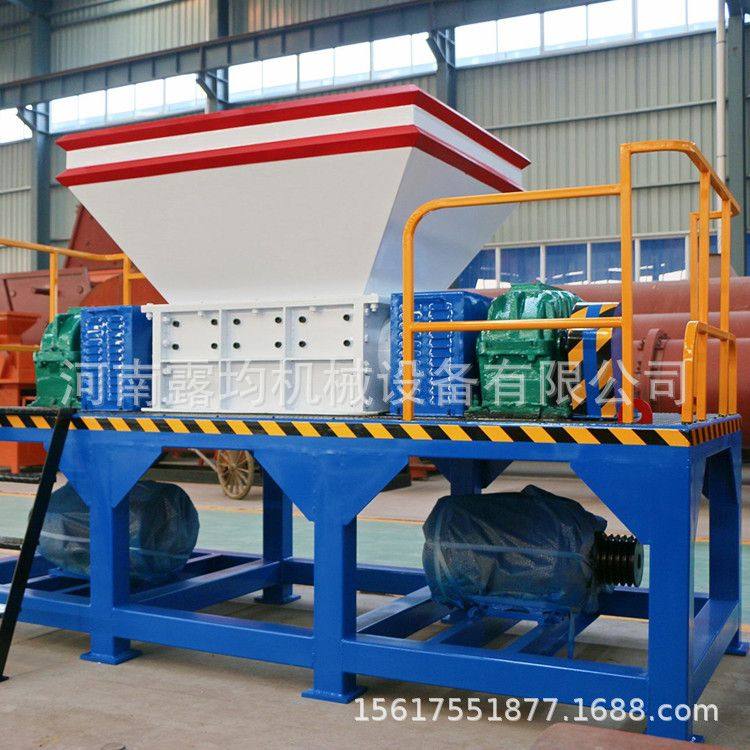 供应各种废旧金属撕双轴碎机塑料门窗彩钢瓦粉碎机废家电破碎设备