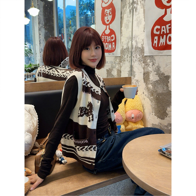 费尔岛纯手工缝线毛织背心马甲