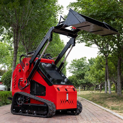 HT382T小型三角履带式滑移装载机 三泵三阀前卸式小铲车 俄罗斯