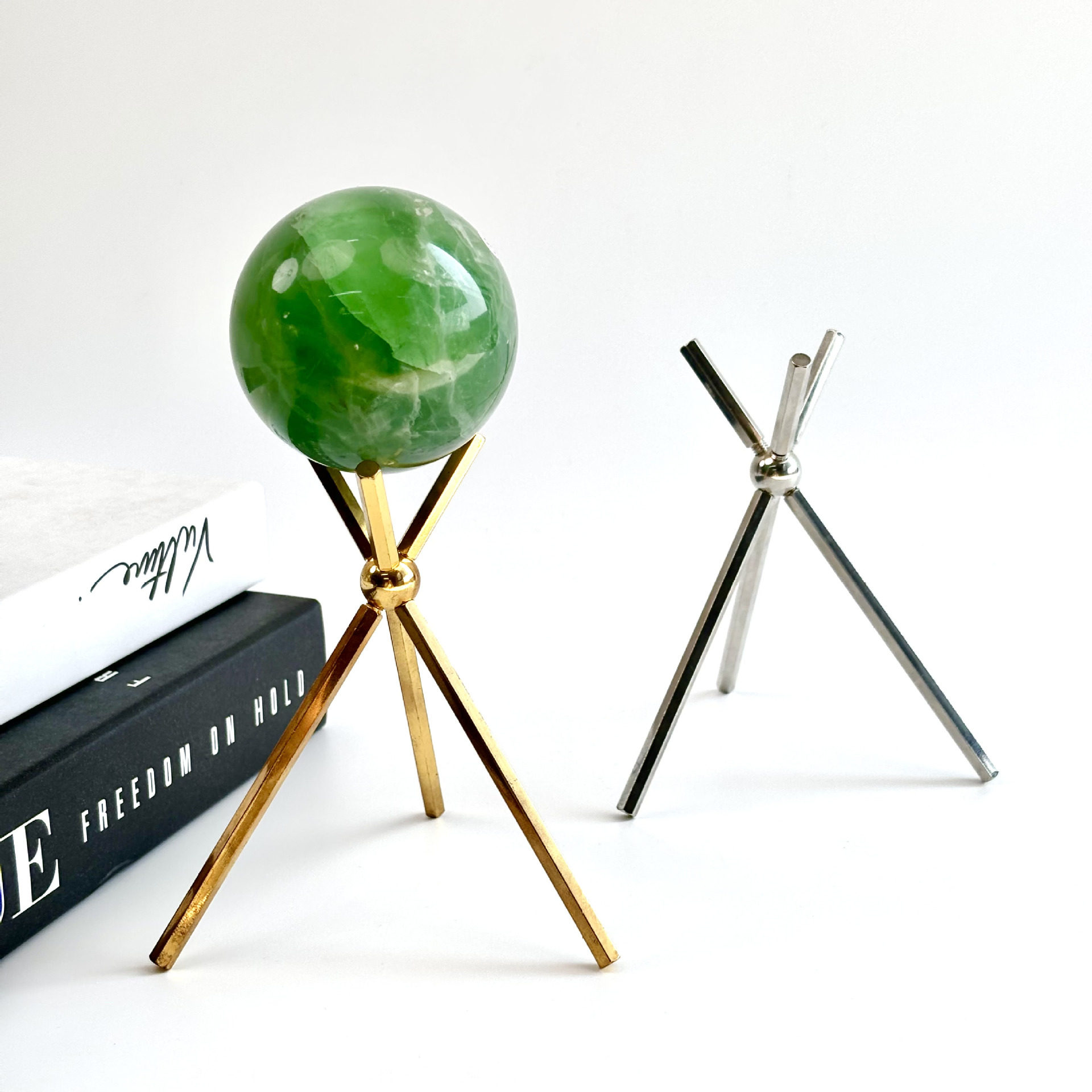 水晶球工艺品底座球托蛋雕托金属三角复古做旧,电子元器件市场,电线扎带/束线带,淘宝优惠券,粉丝福利购,淘宝优惠卷