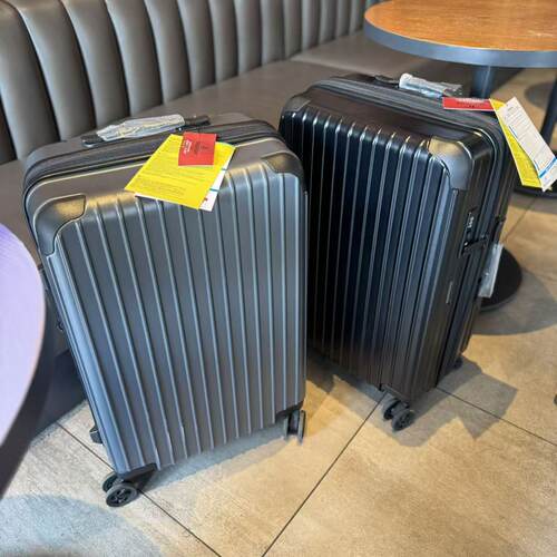 高端品质就选布雷姆纯pc旅行箱