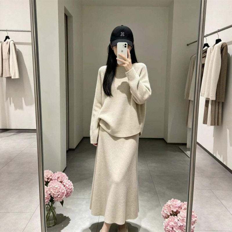 LEKA纯色宽松慵懒风针织
