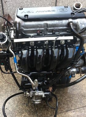 五菱LAQ 荣光B12 之光1.2宏光1.4 1.5 LCU L3C L2B发动机 变速箱