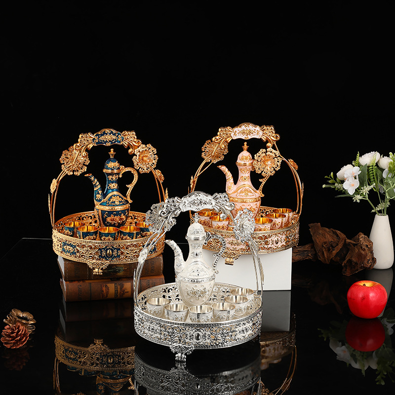 欧式精美雕花果篮酒具套装轻奢餐桌摆件复古酒红蓝绿酒壶工艺品