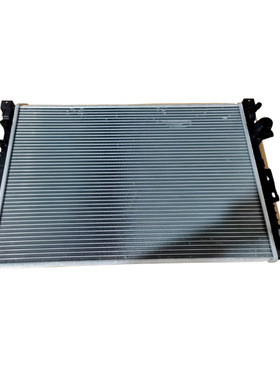 Radiator Evoque Freelander 2 2006-2014 LR006715 LR006714
