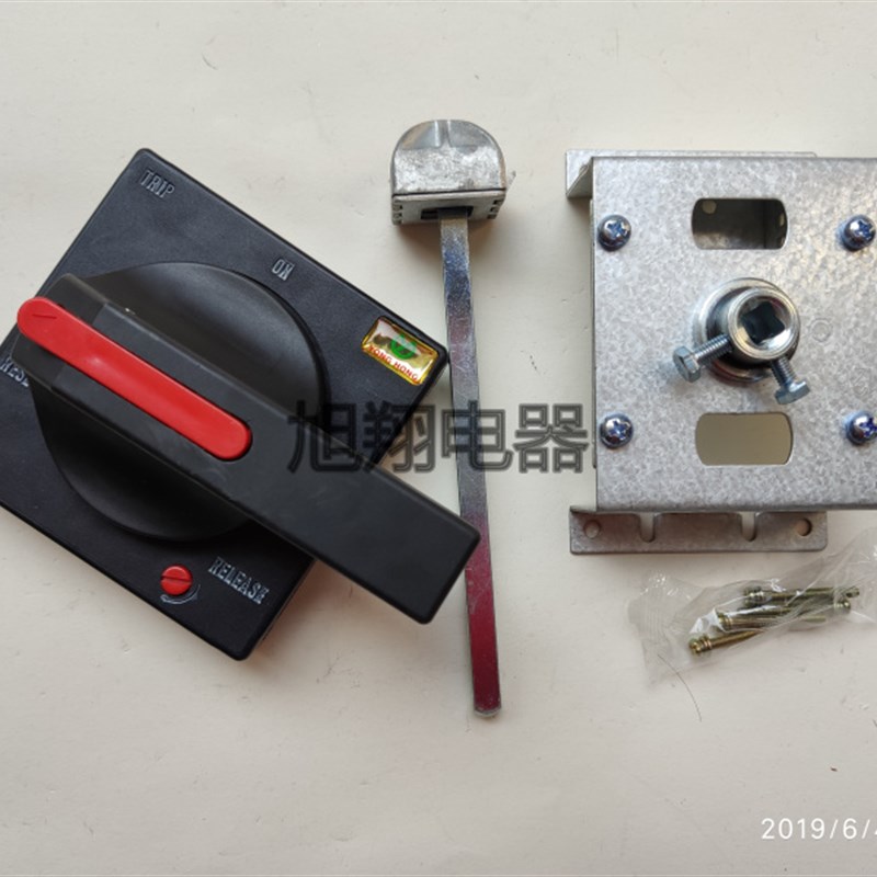 操作机构 A1 A2 铝头 方手柄 空气开关 断路器 柜外旋转操作机构