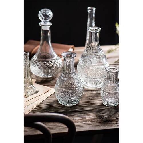 复古刻花玻璃花瓶公鸡杯钻石红酒瓶铁塔软木塞家居装饰摄影道具