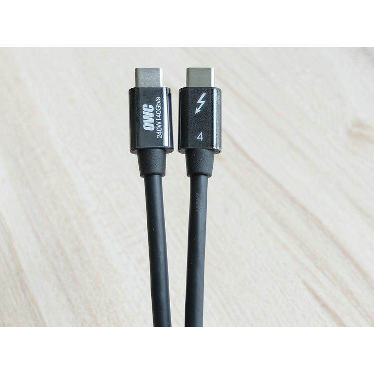 满速40G PD 240W雷电4数据线0.7/1米短头8K视频Type-C USB4 Gen3