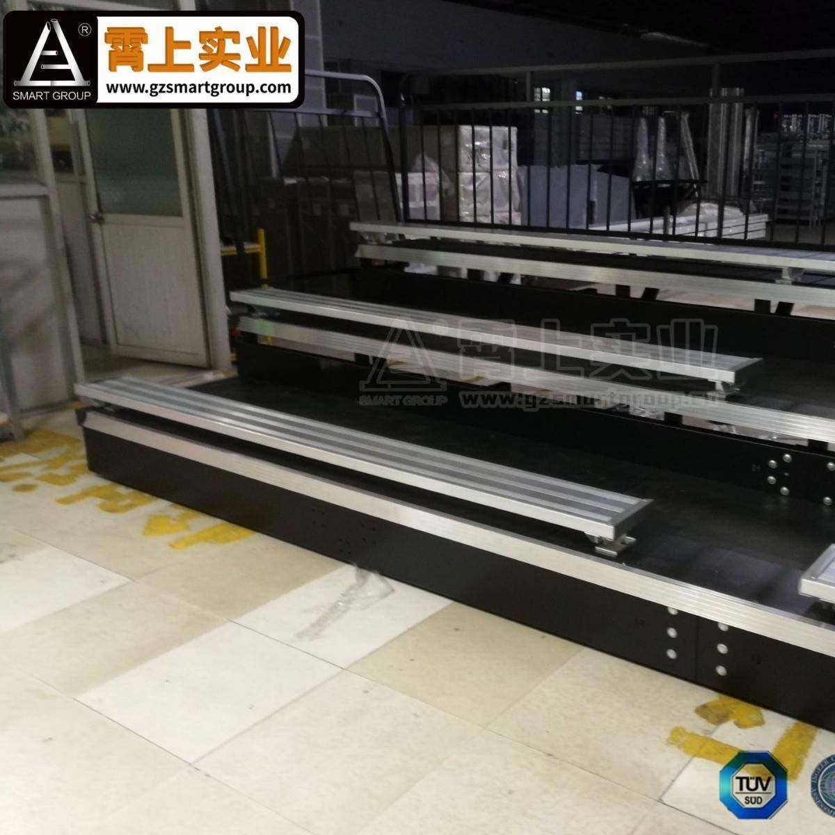 室内篮球场移动伸缩看台stand防火防锈游泳俱乐部活动看台